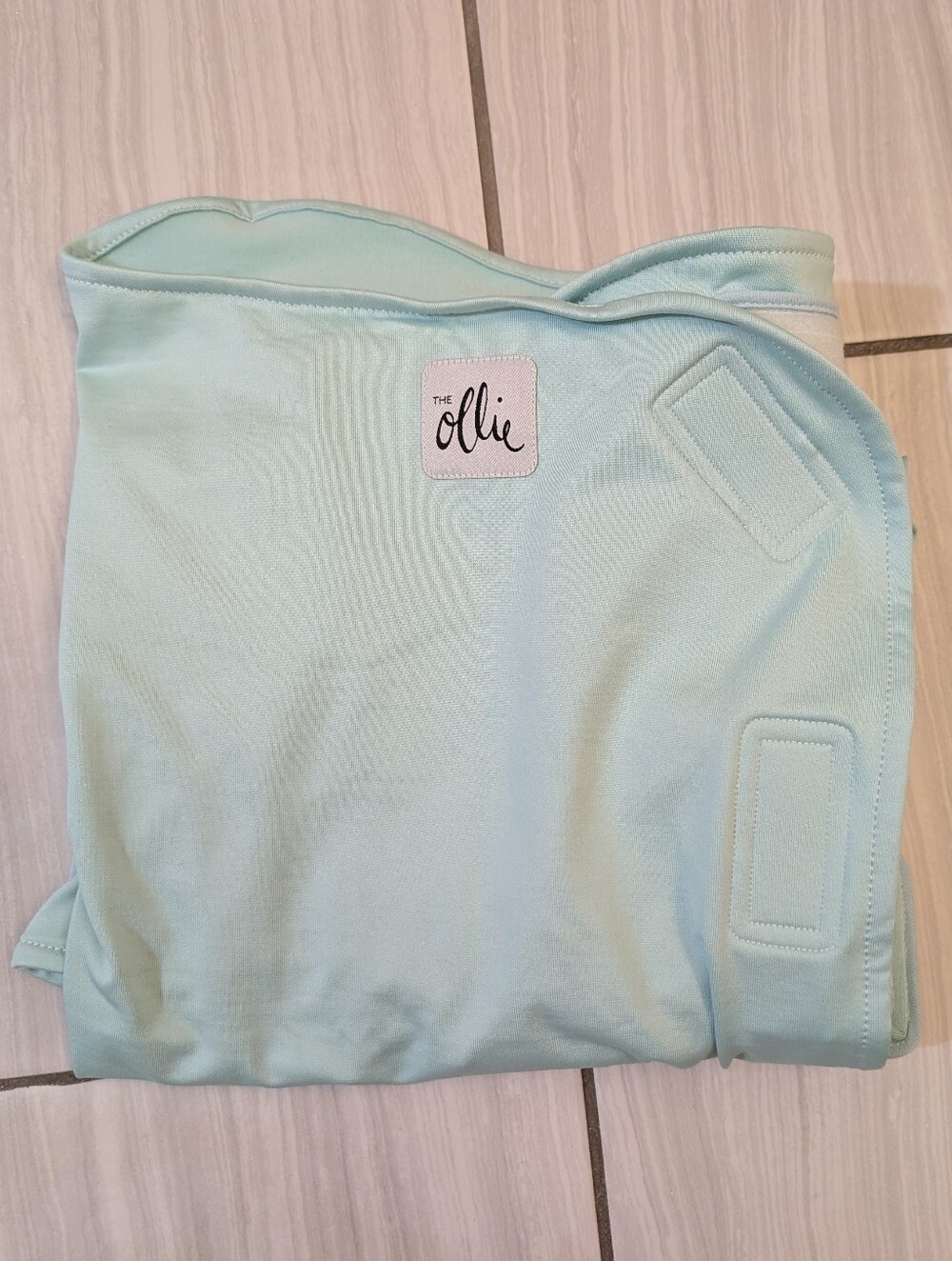 EXCELLENT Ollie Swaddle Blue Adjustable Baby Swaddle Newborn Sleepsack Hook Loop